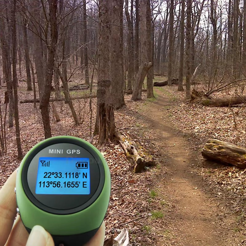 Advanced GPS Tracker with Integrated Compass for Outdoor Navigation and Safety