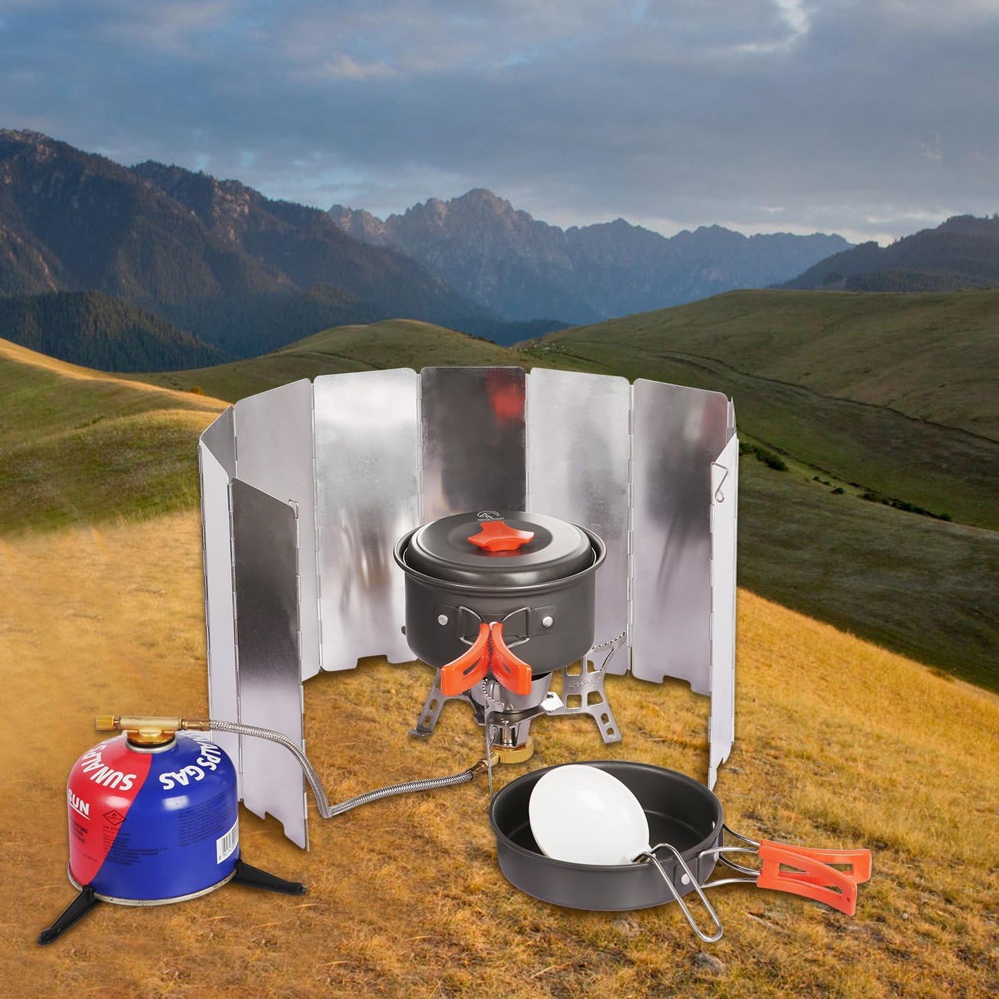 Premium Lightweight Aluminum Folding Outdoor Stove Windscreen - 10-Plate Versatile Camping Shield with Carrying Bag for Butane and Wood Burners