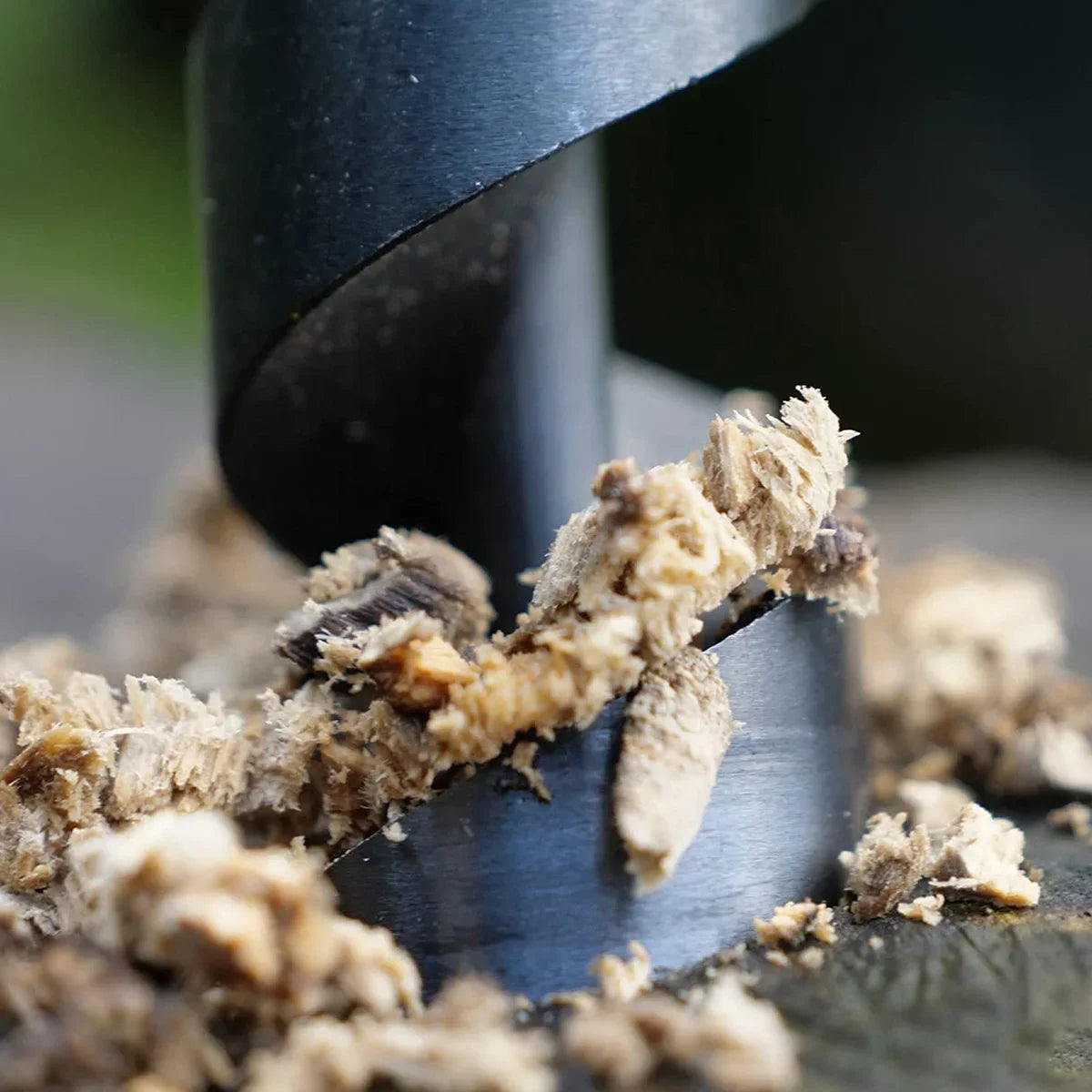 Bushcraft Carbon Steel Portable Hand Drill: The Ultimate Survival Auger and Self-Tapping Wood Punch Tool for Outdoor and DIY Enthusiasts